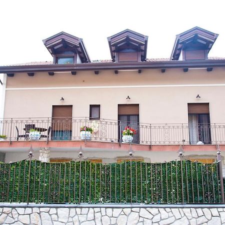 Borgo12 Bed & Breakfast Пимонте Екстериор снимка
