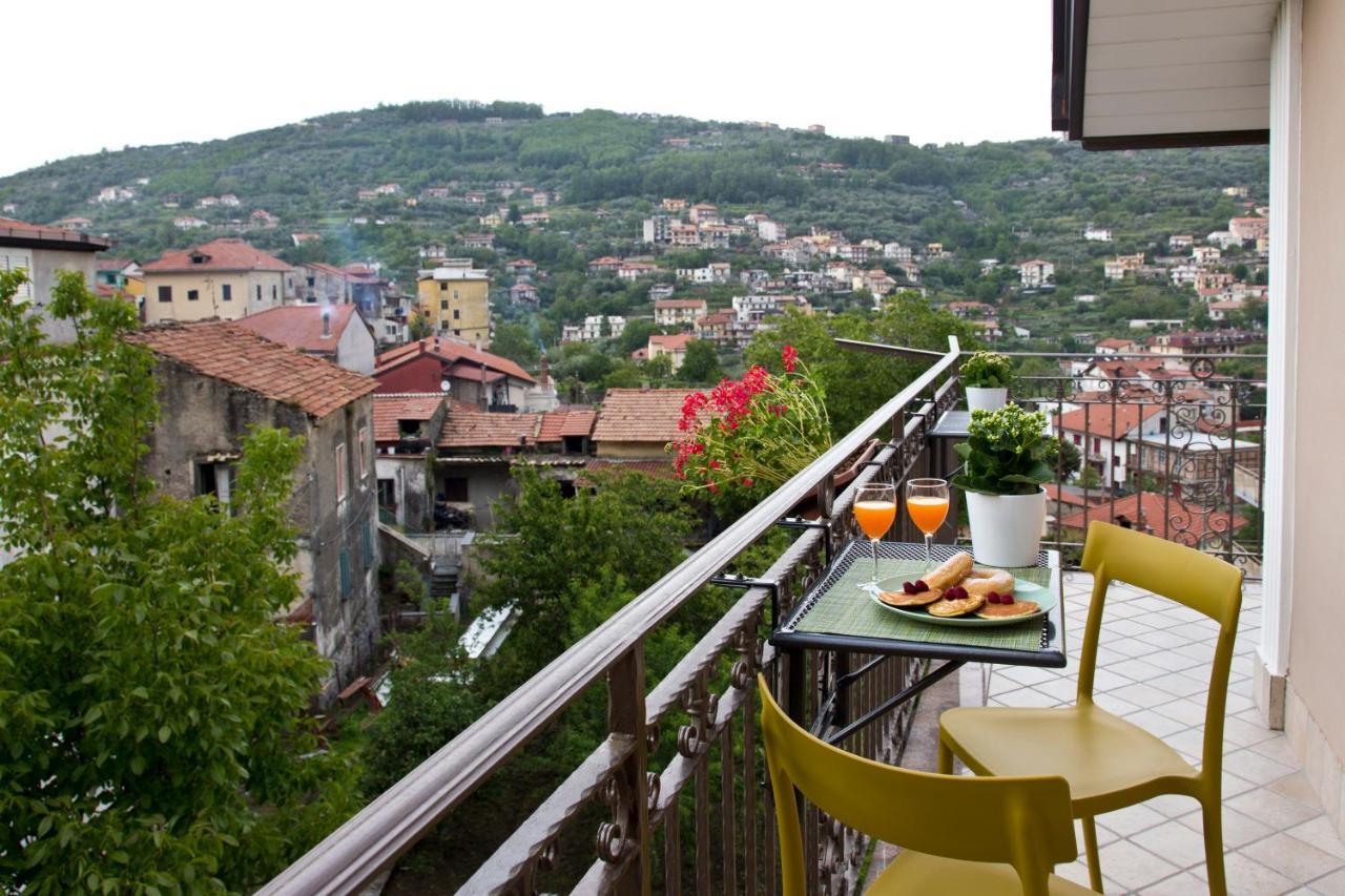 Borgo12 Bed & Breakfast Пимонте Екстериор снимка